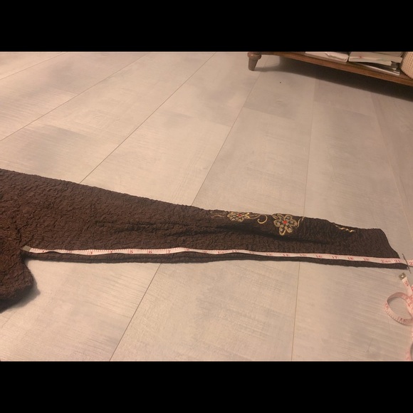 Crinkled Material Soft Legging Embroidery Elastic Waistline Stretchable Cool - Picture 10 of 11